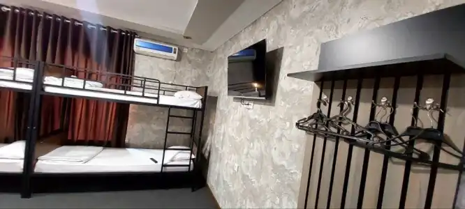 ADRAS Hostel - 14