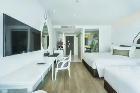 Anajak Bangkok - 6