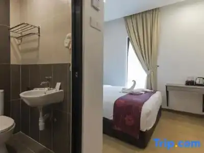 Signature International at Pudu - 100
