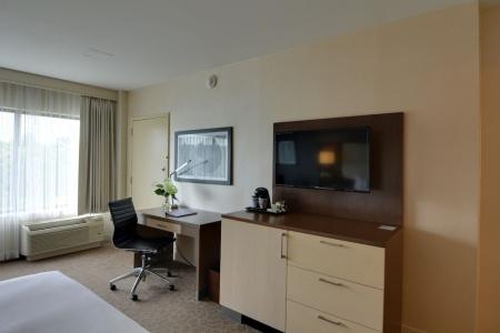 DoubleTree by Hilton Williamsburg - 74