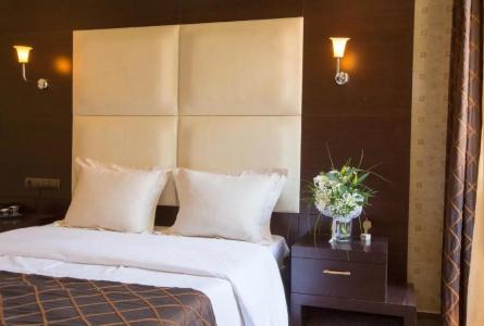 Aion Luxury - 102