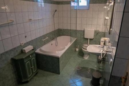 F57 - Frankó Családi Panzió - 52