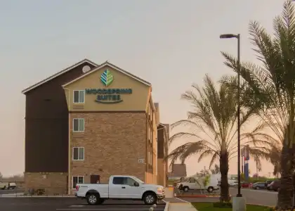 WoodSpring Suites Bakersfield East - 29
