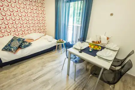 ApartGimi - 49