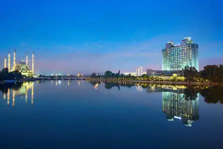 Adana Hilton - 28