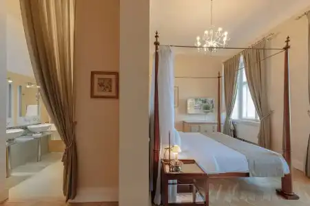 The Mozart Prague - Preferreds - 260