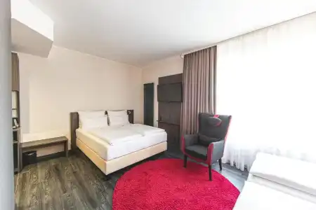 PLAZA Premium ParkNorderstedt - 100