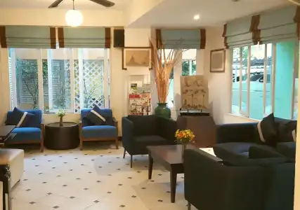 Sawasdee Sukhumvit Inn - 1