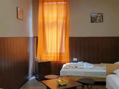 KM!Sofia - Стаи за гости - 17