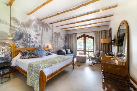 Bluebay Beach Resort & Spa - 2