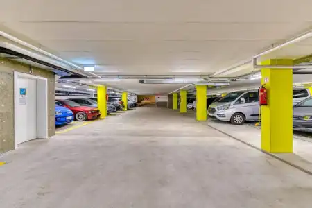 ibis Styles Zurich City Center - 15