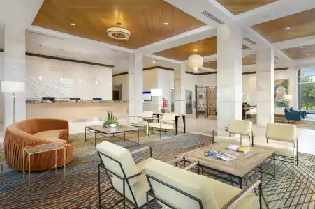 DoubleTree by Hilton San Diego Bayside - 37