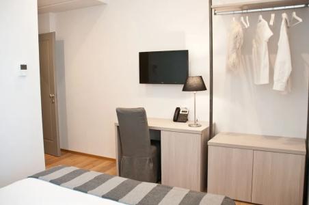 Giuturna Boutique - 35