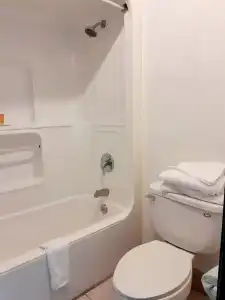 Budgetel Inn & Suites - 40
