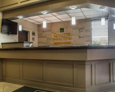 Quality Inn & Suites - 16