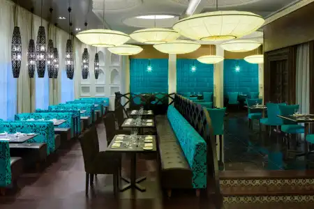 Sheraton Sharjah Beach Resort & Spa - 16