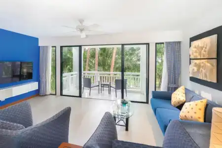 Homm Suites Laguna - 43
