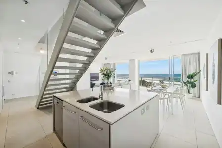 ULTIQA Air On Broadbeach - 387