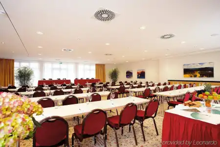 Holiday Inn NÜRNBERG CITY CENTRE by IHG - 7