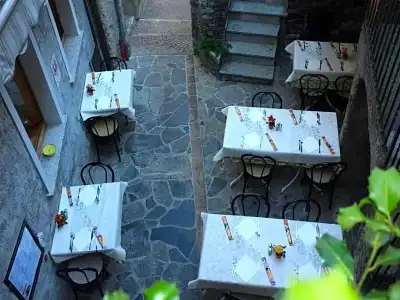 Diffuso Il Portichetto sulla collina a Vezio Perledo - 275
