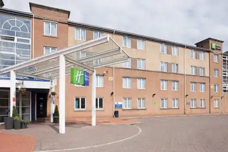 Holiday Inn Express Cardiff Bay by IHG - 28