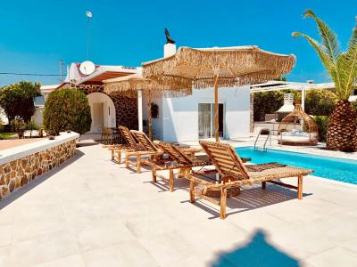Vanik Suites - 121