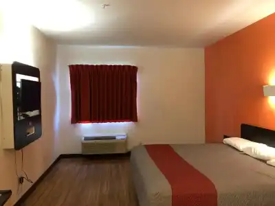 Motel 6 Woodway, TX - 4