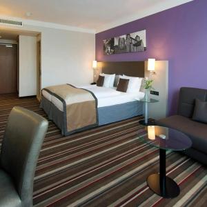 Leonardo Mönchengladbach - 30