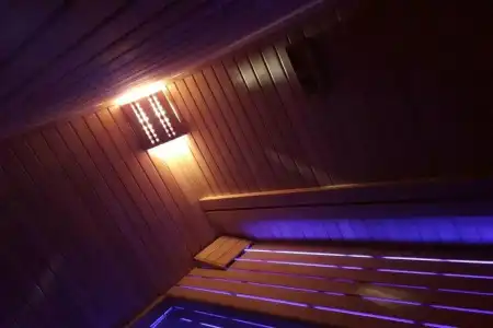 Leader Mansion & Suite - 11