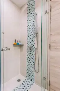 Adelphi Suites Bangkok - 71