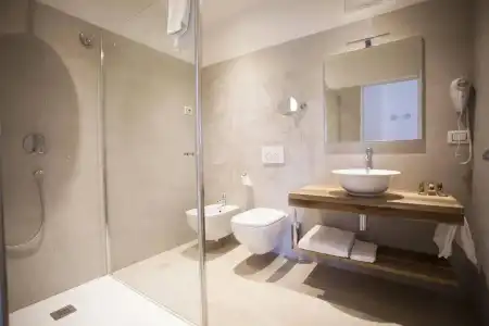 Villa Italia Luxury Suites and Apartments - 13