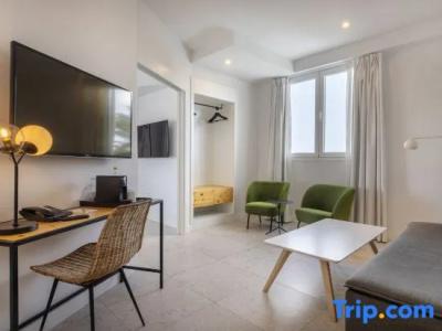 HM Ayron Park – Adults Only - 85