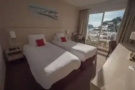 Best Western Le Roof - 40