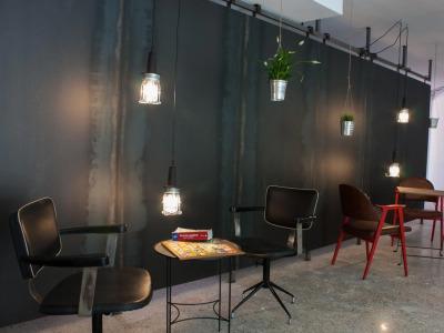 Casa Jam Barcelona - 16