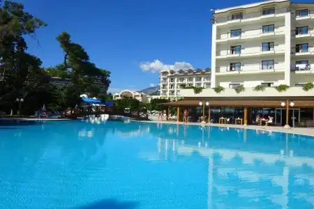 Rose Resort - 25