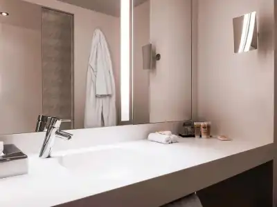 Mercure Paris CDG Airport - 80