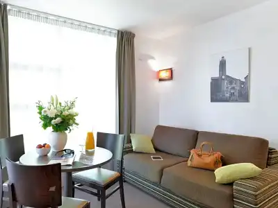ApartAdagio Access Toulouse Saint Cyprien - 46