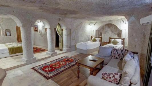 Elegance Cave Suites - 62