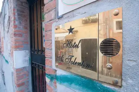 albergo ai Tolentini - 0