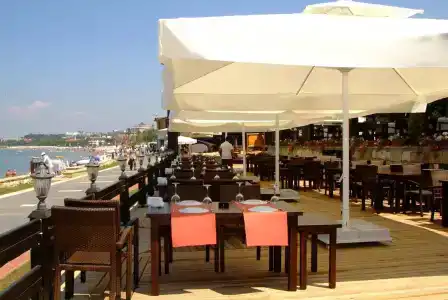 Side Beach Club - 16