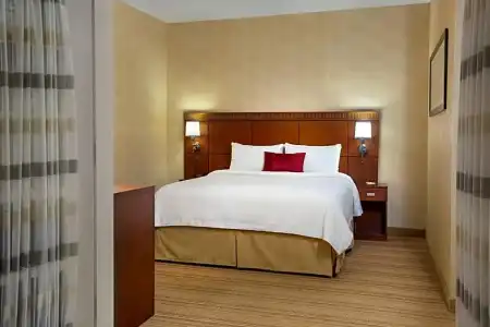 Courtyard by Marriott Boston-South Boston - 47