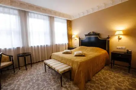 Axelhof Boutique - 16