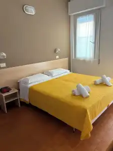 Adria Mare - 43