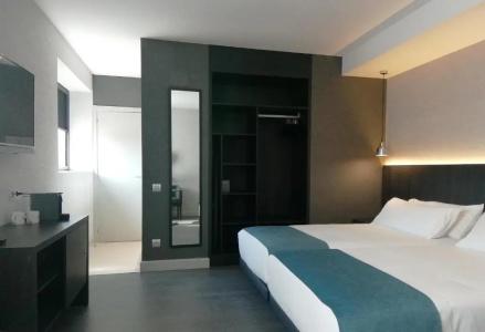 HG City Suites Barcelona - 35