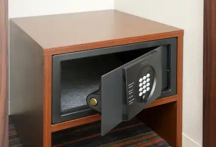 Keio Presso Inn Tokyo Station Yaesu - 9