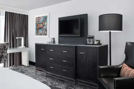 DoubleTree by Hilton Tallahassee - 20