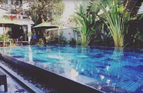 East West Villa - 16