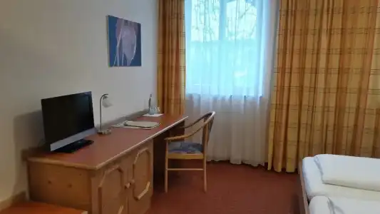 & Gasthof Zur Post - 31