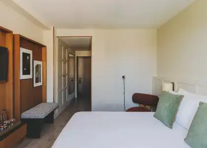 Catalonia Boulevard - 3