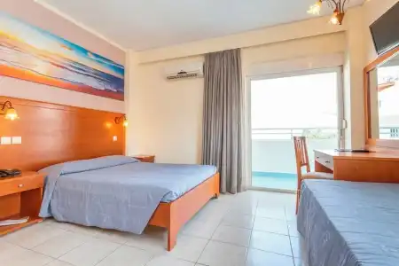 Agrelli & Suites - 83